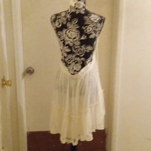 Perfect Summer Dress - Picture 5 of 8